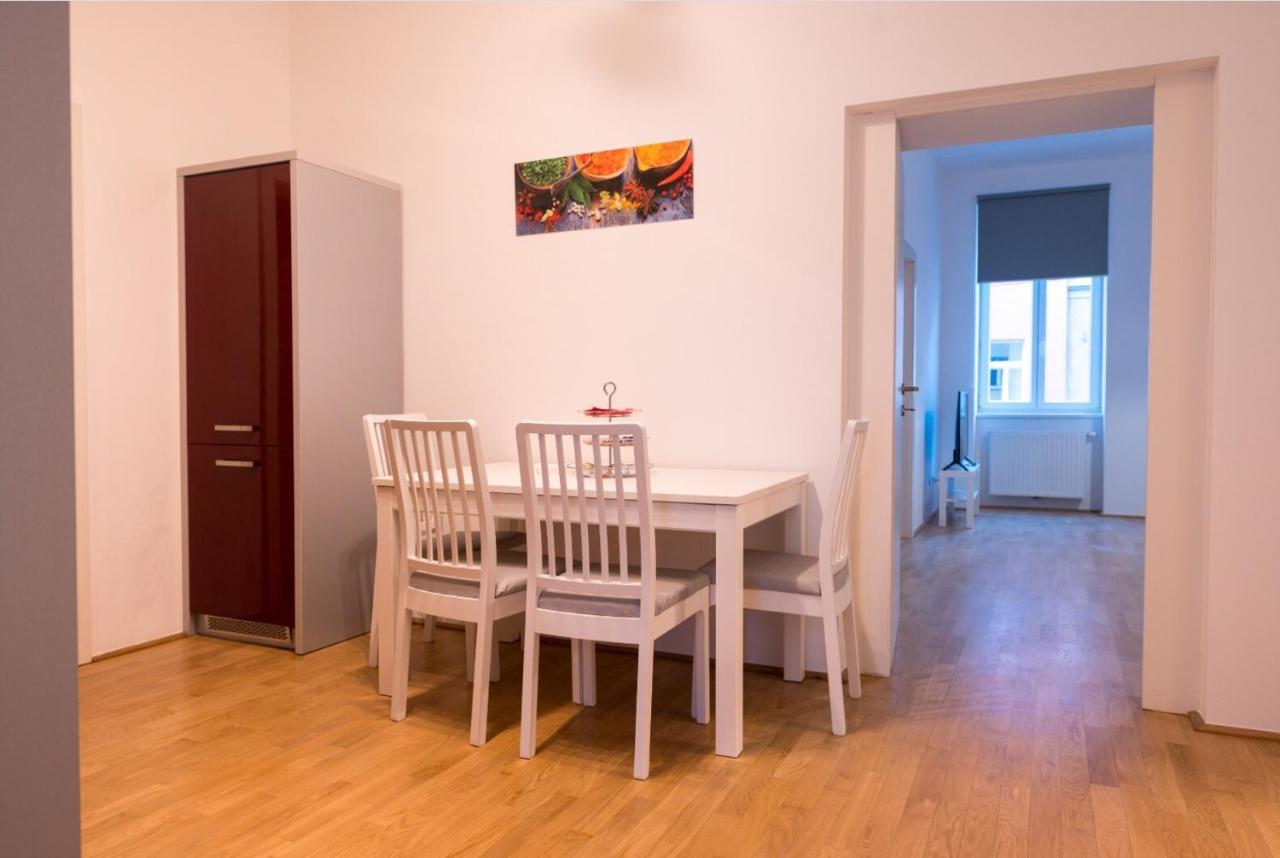 Charming Flat & Balcony Near Central Station L Bg5 Vienna Esterno foto
