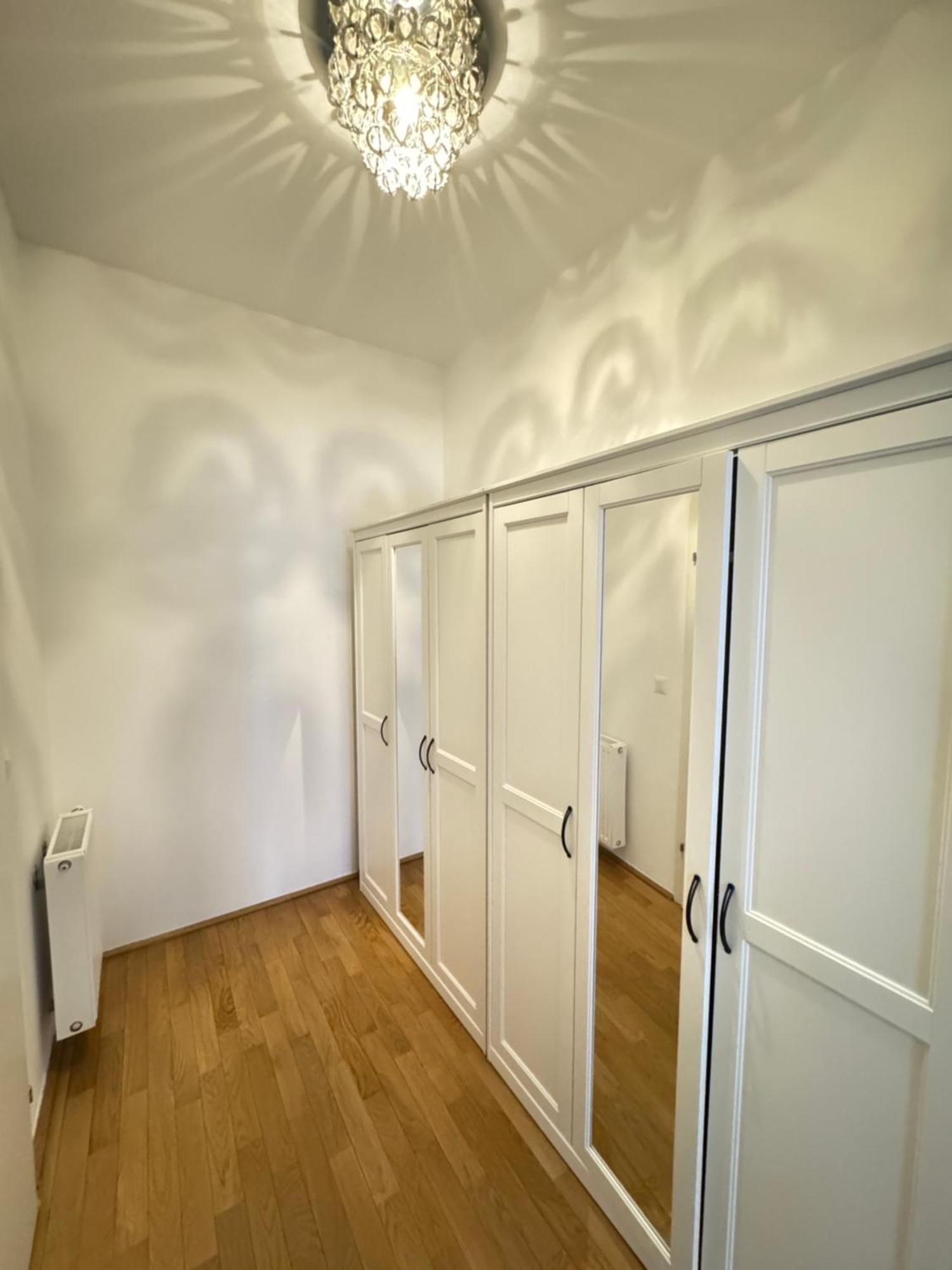 Charming Flat & Balcony Near Central Station L Bg5 Vienna Esterno foto